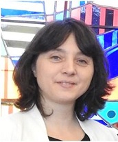 Dr.  Veronika Rajki  